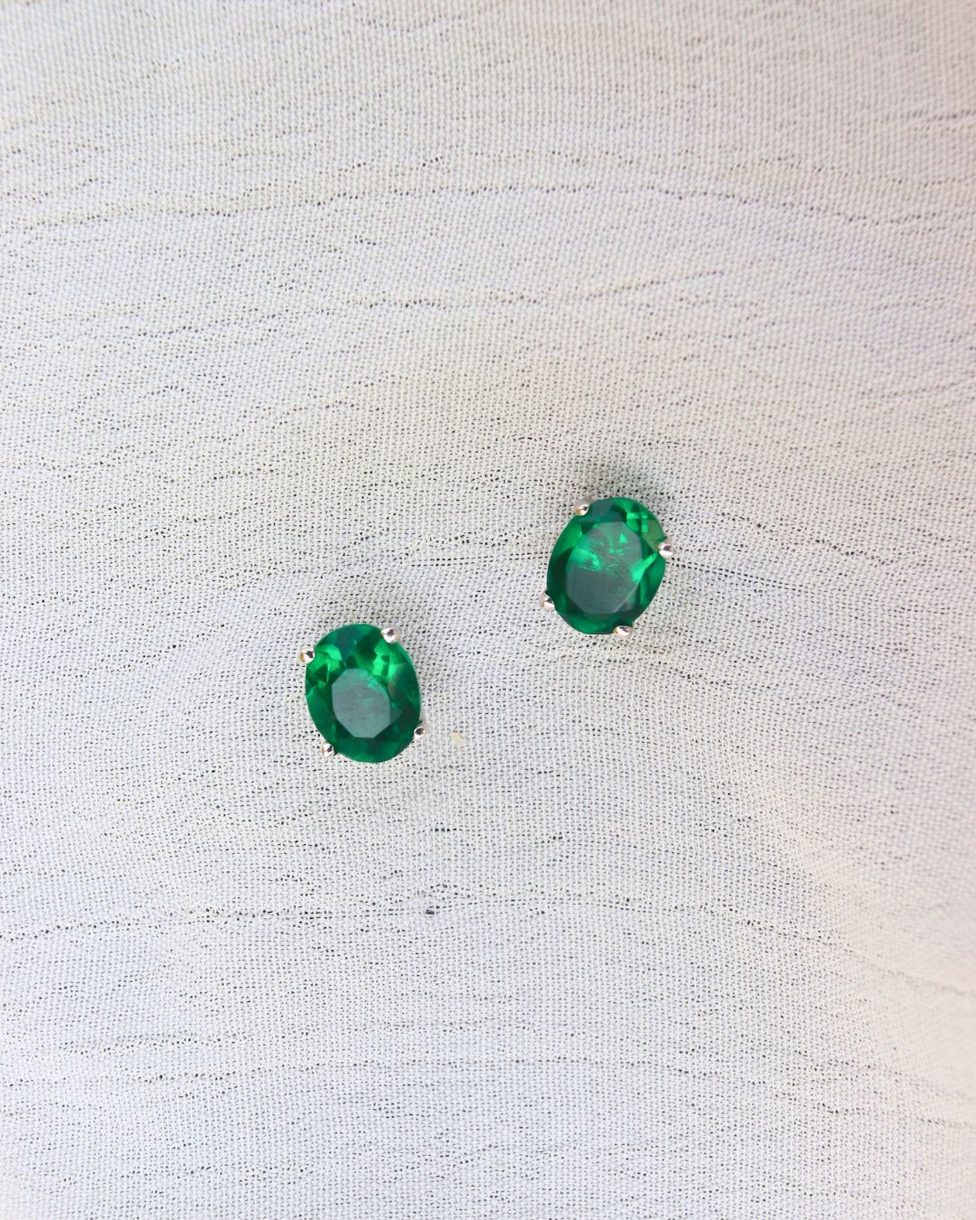 Mia Studs - Green