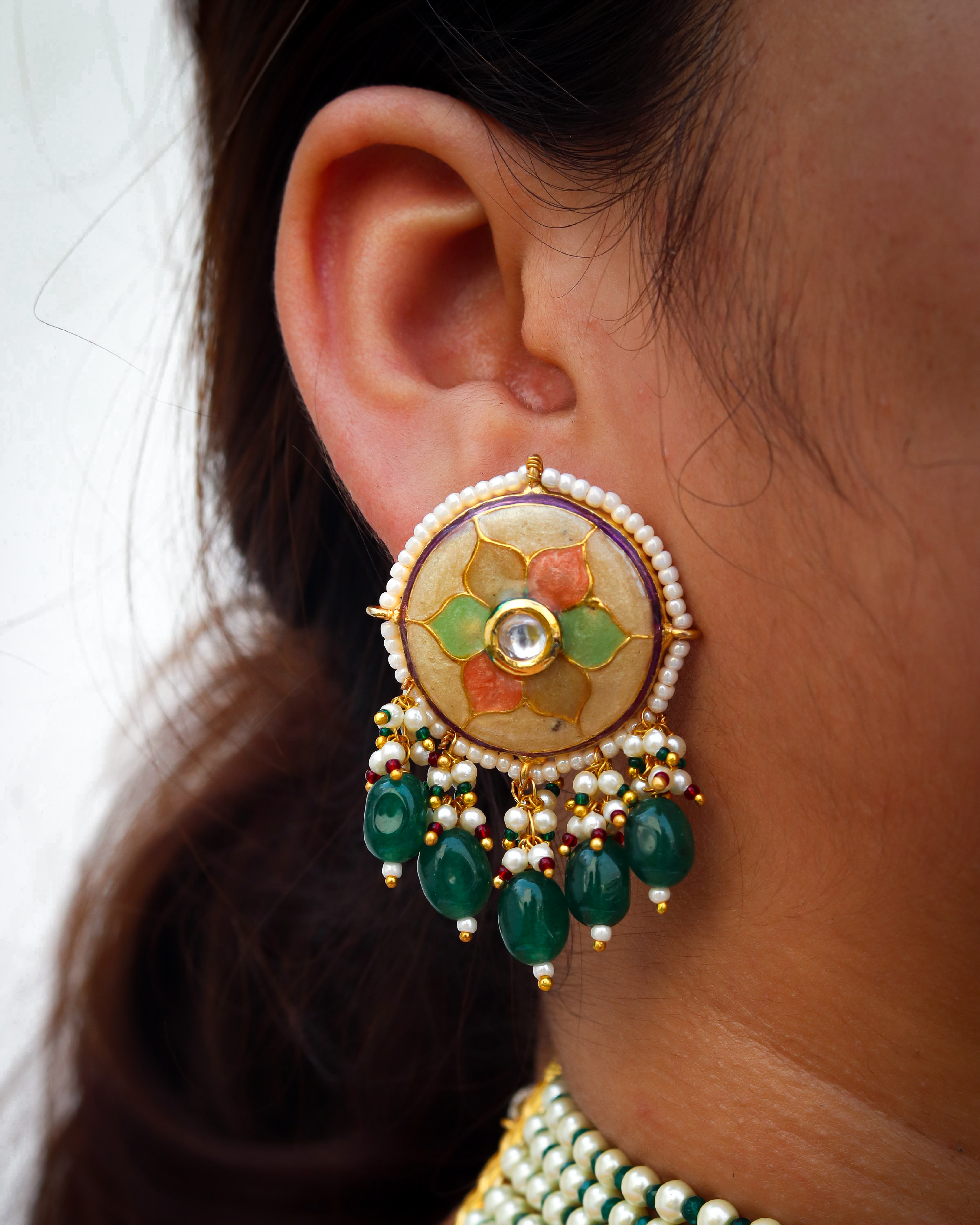 Maahee Necklace Set