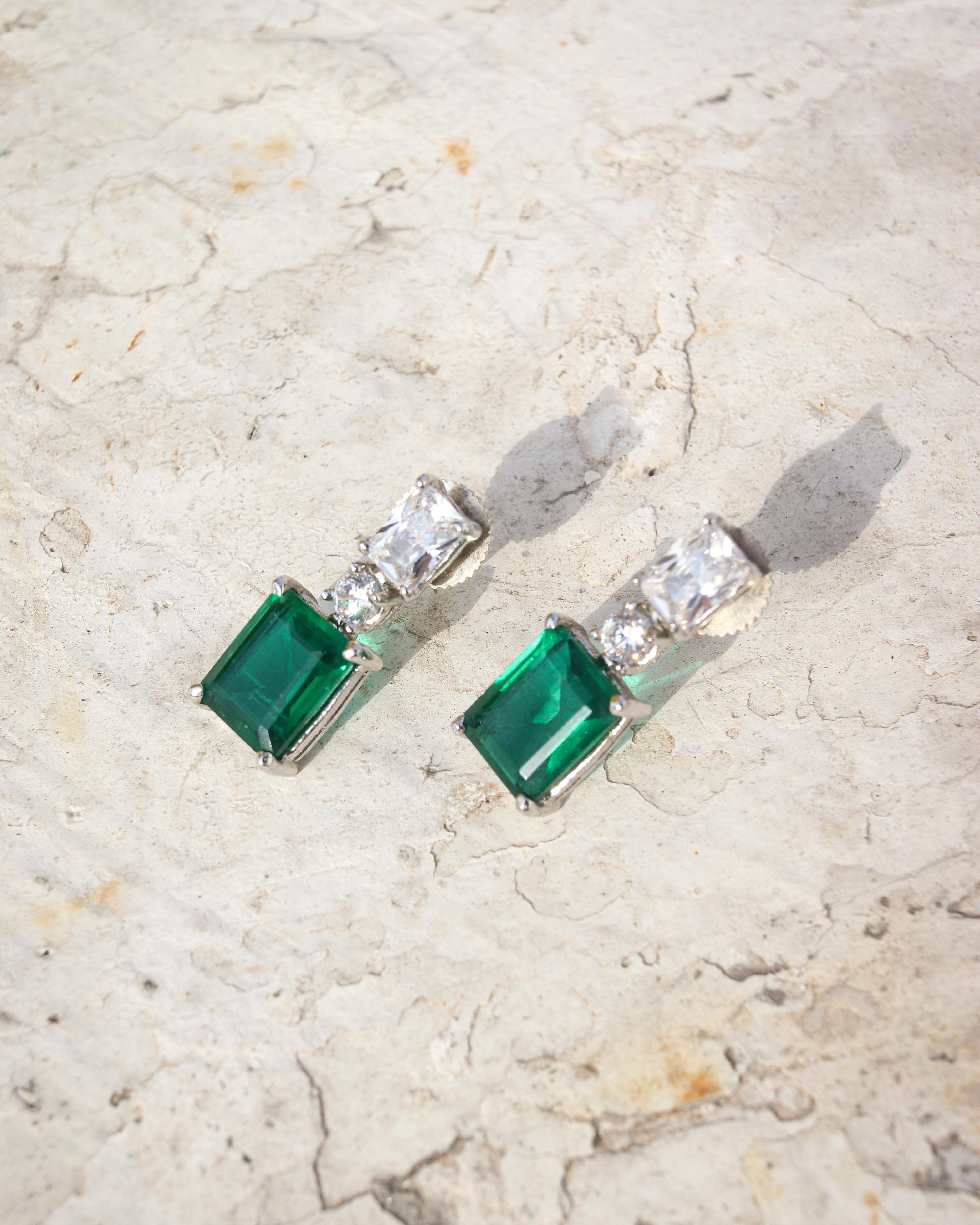 Isla Earrings - Green