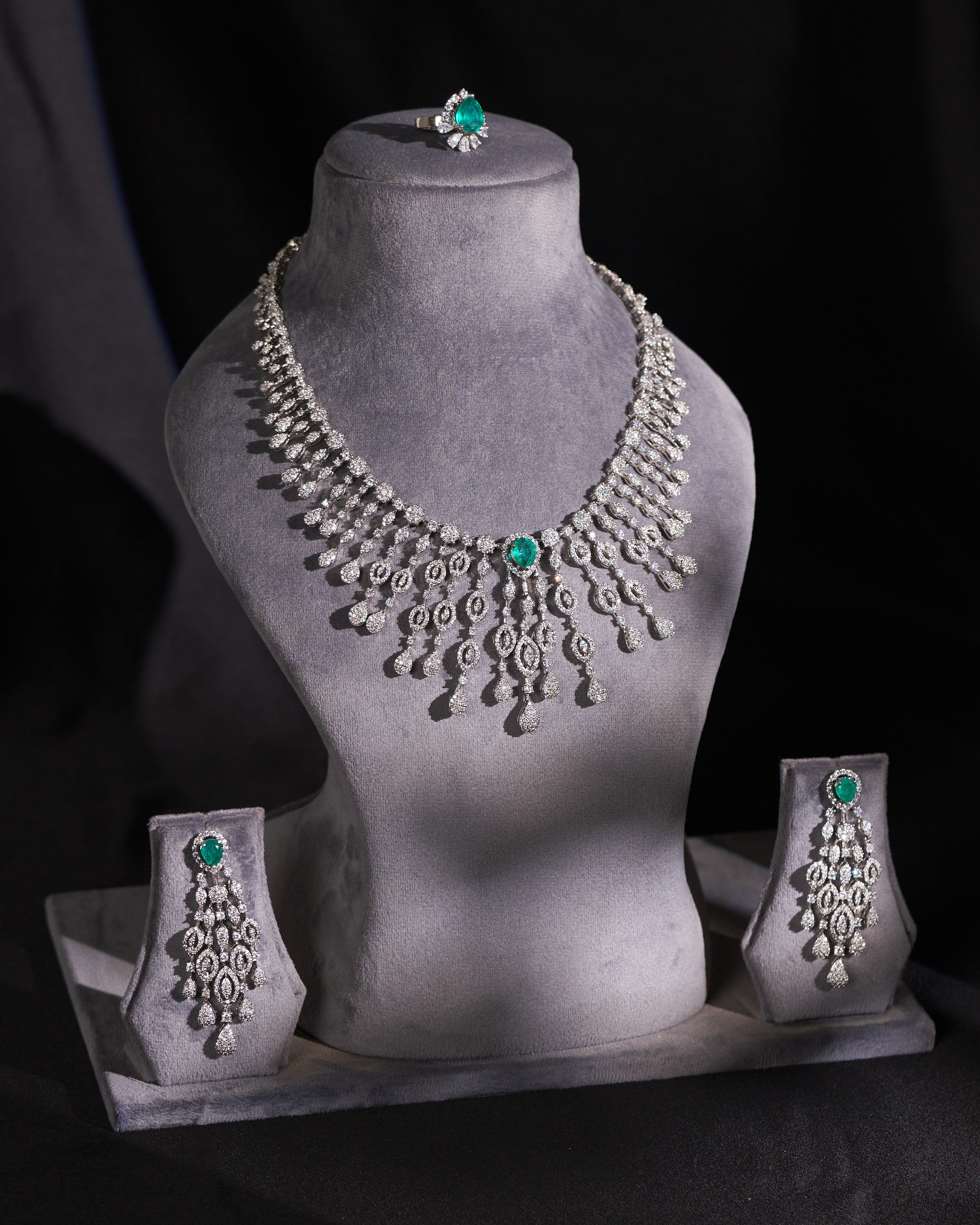 Penelope Necklace set