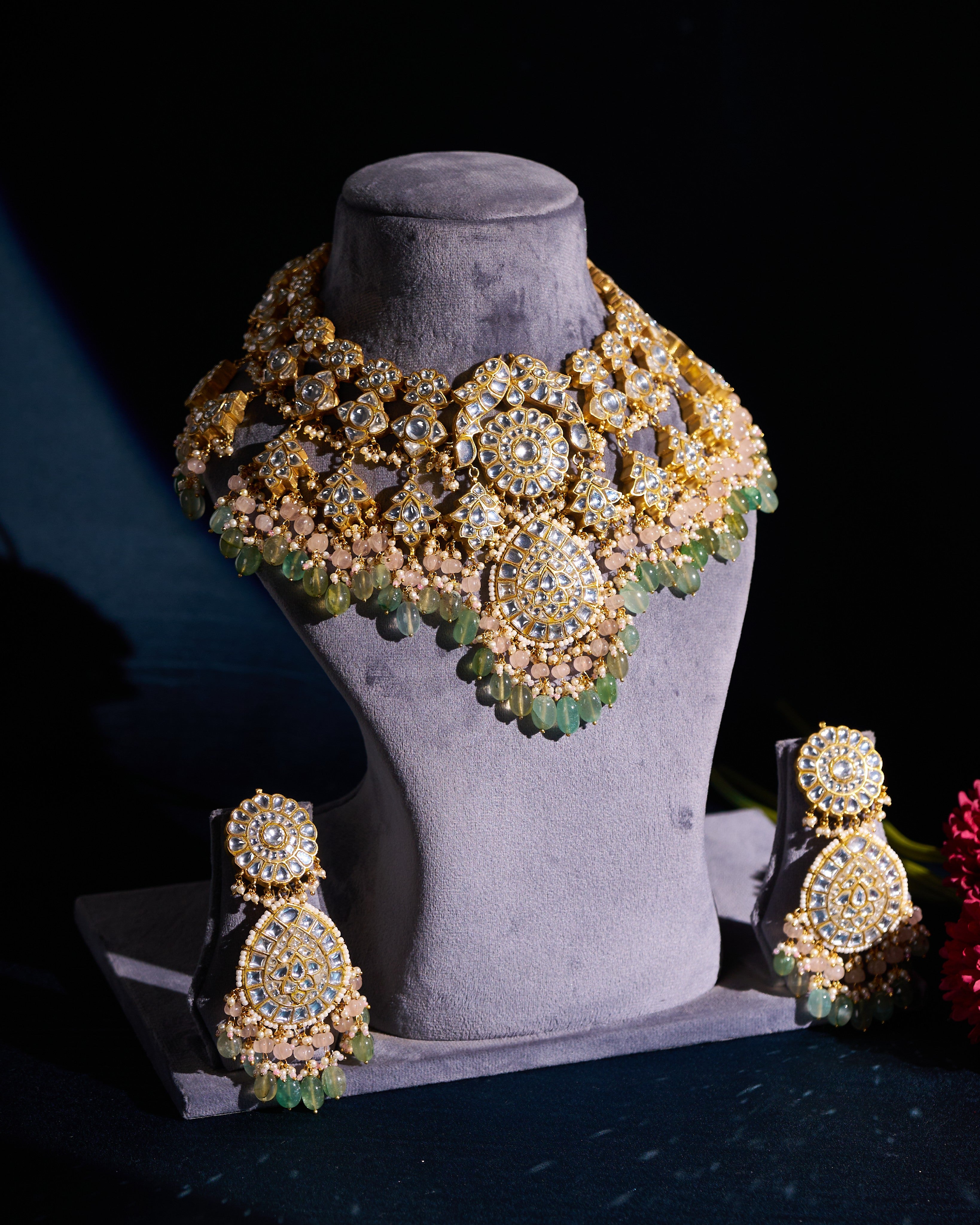 Ishna Necklace Set
