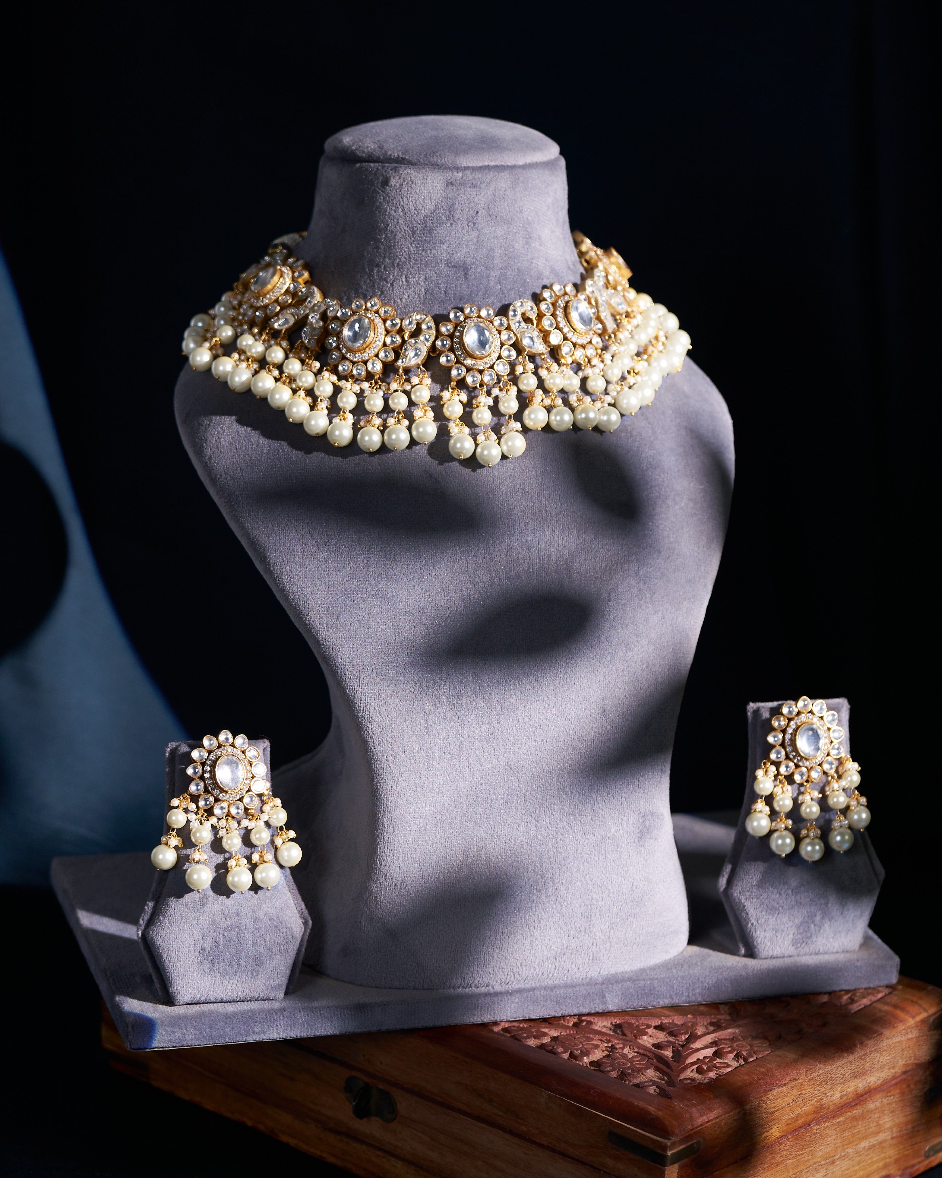 Radhavi Necklace Set