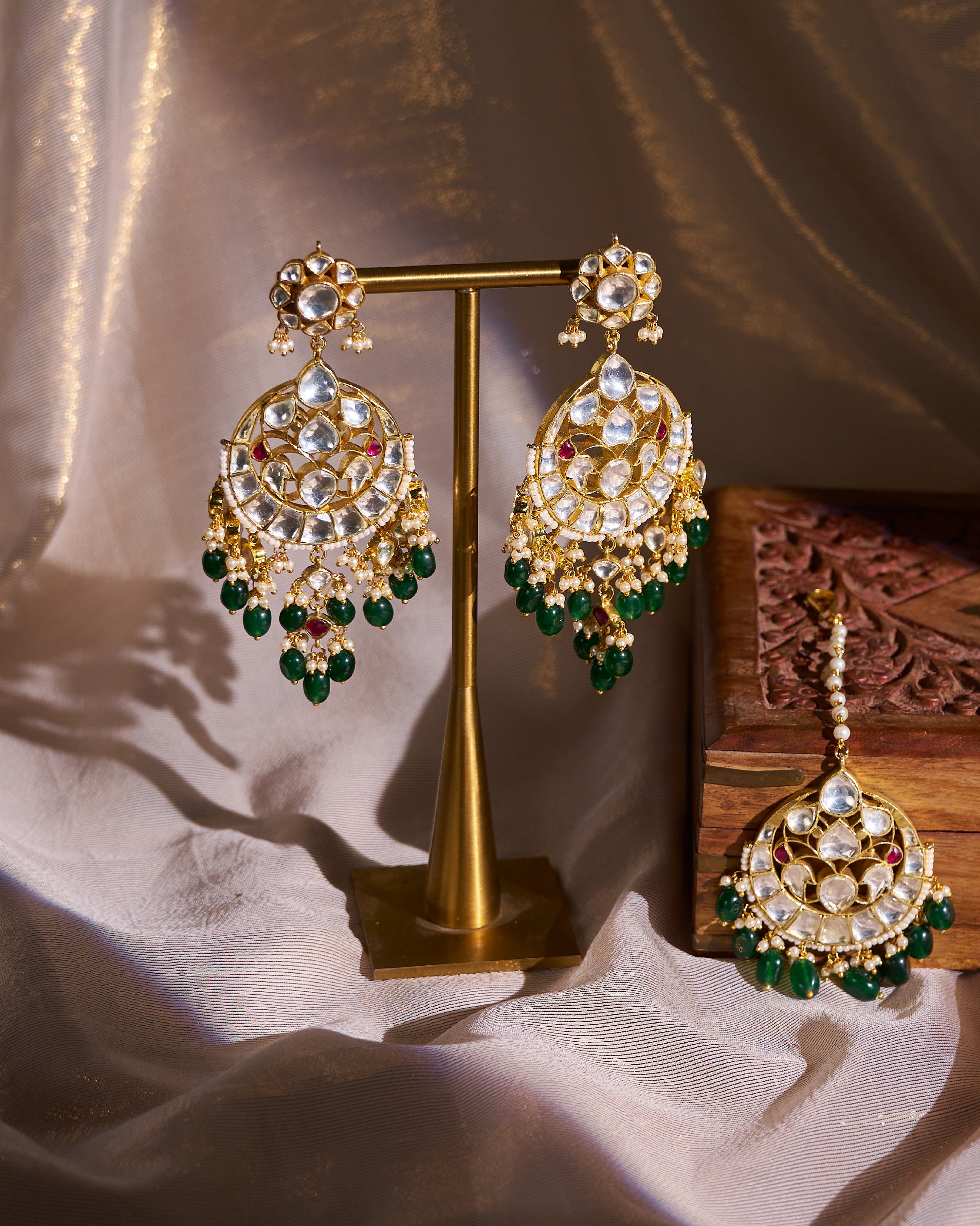 Vishaka Earrings & Teeka Set