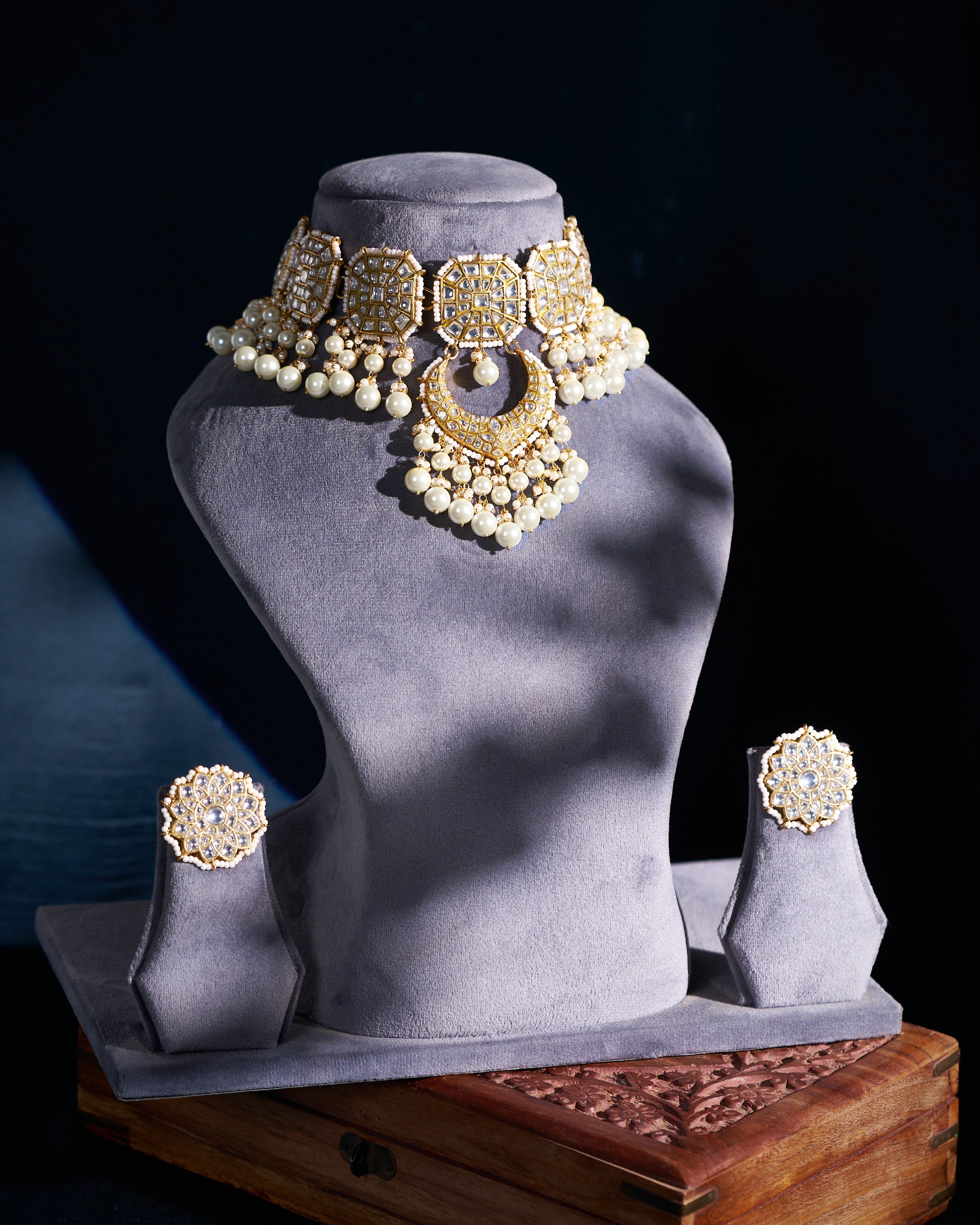 Darshee Necklace Set