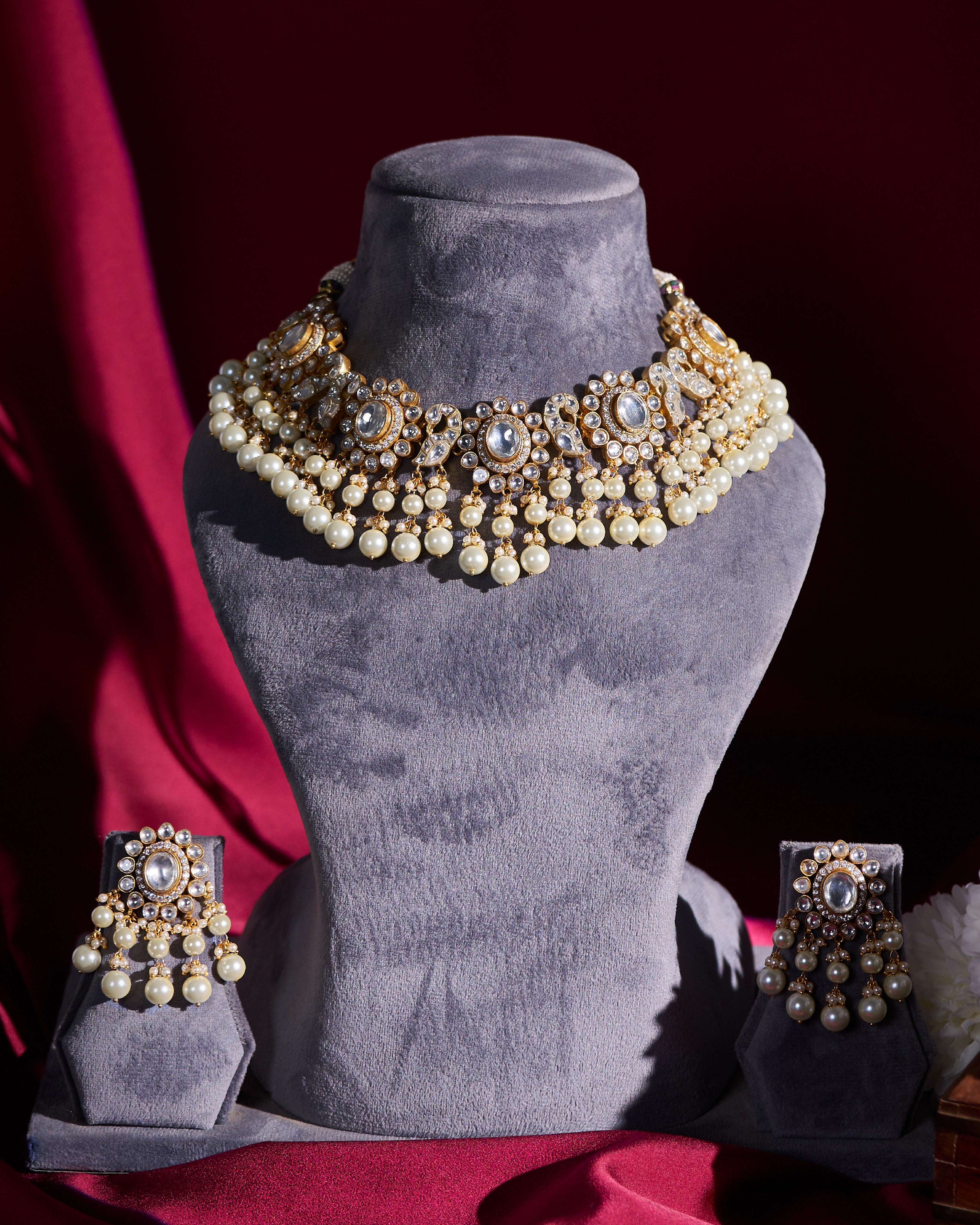 Radhavi Necklace Set