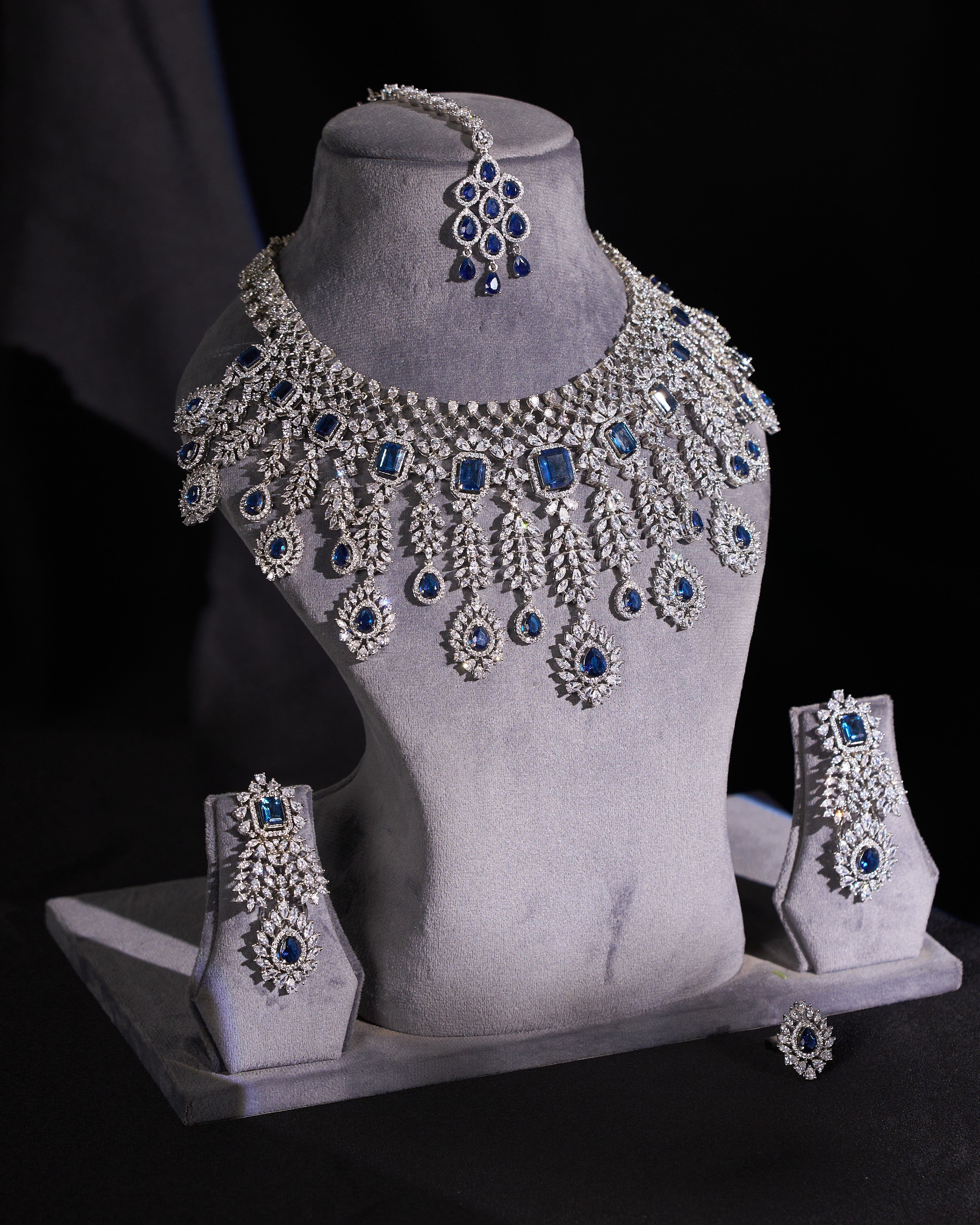 Charlotte Necklace Set