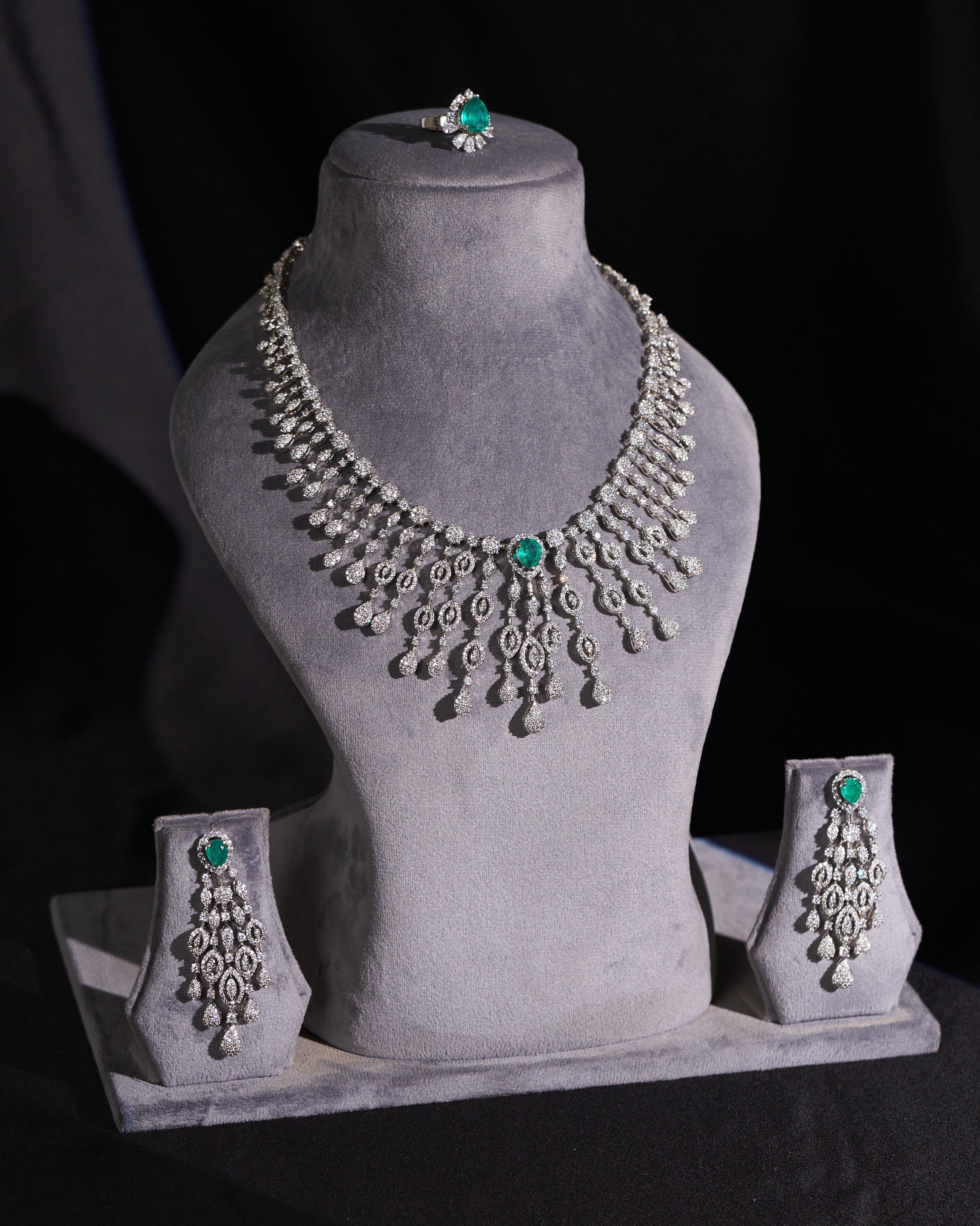 Penelope Necklace set