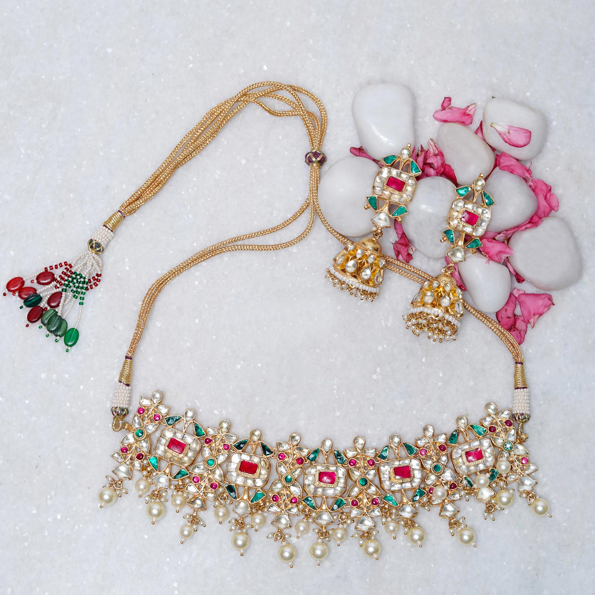 Jaana Necklace Set