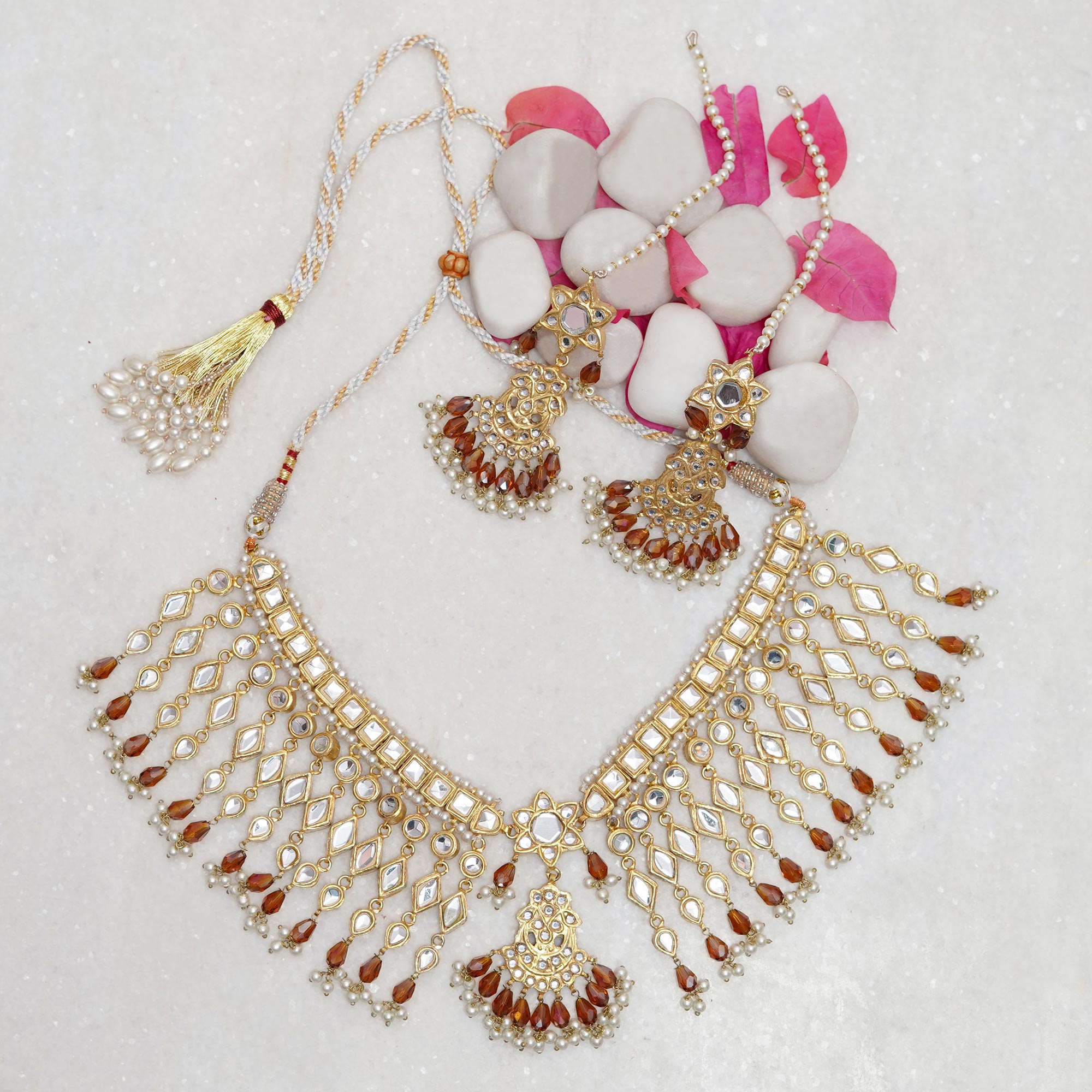Himanshi Necklace Set