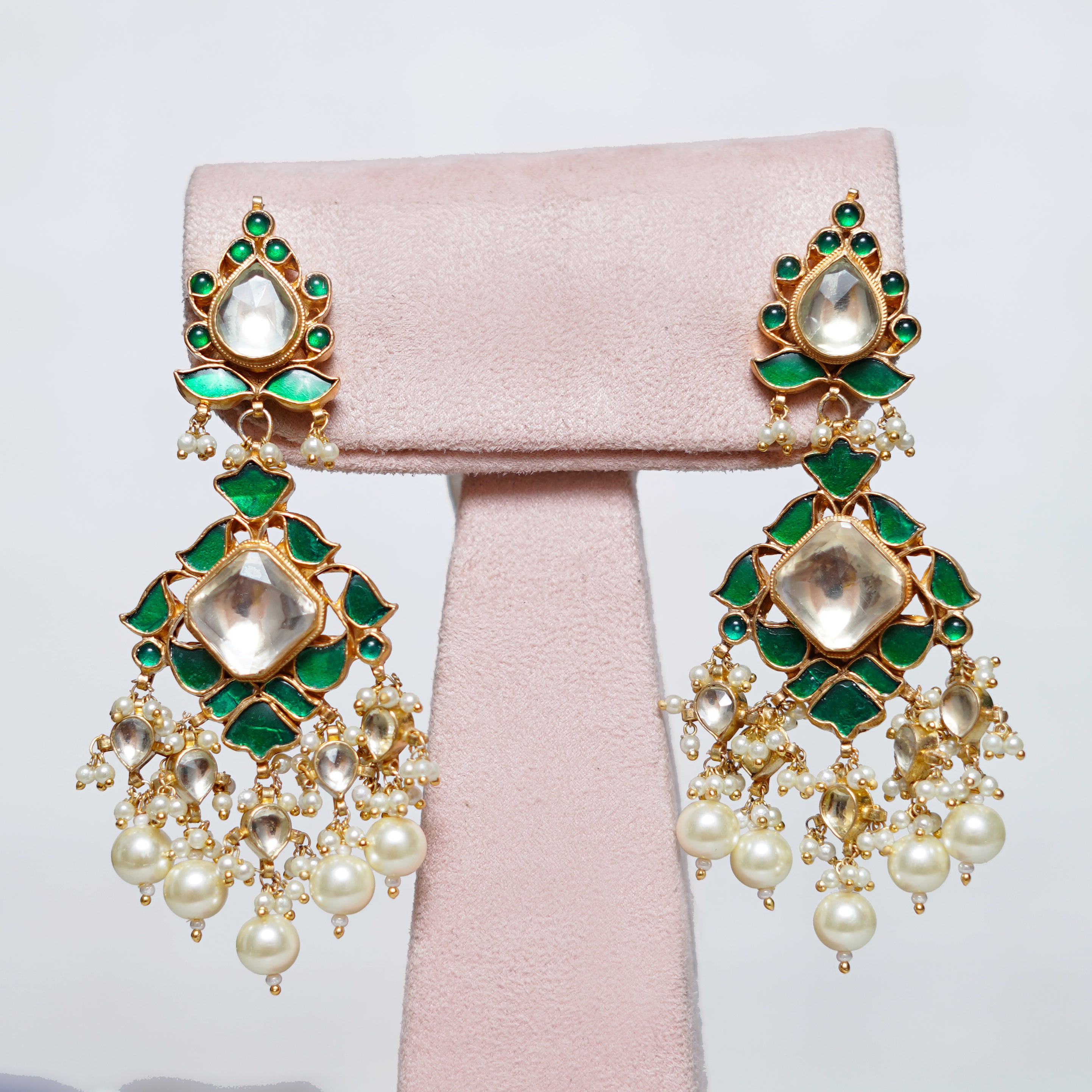 Dharini Necklace Set