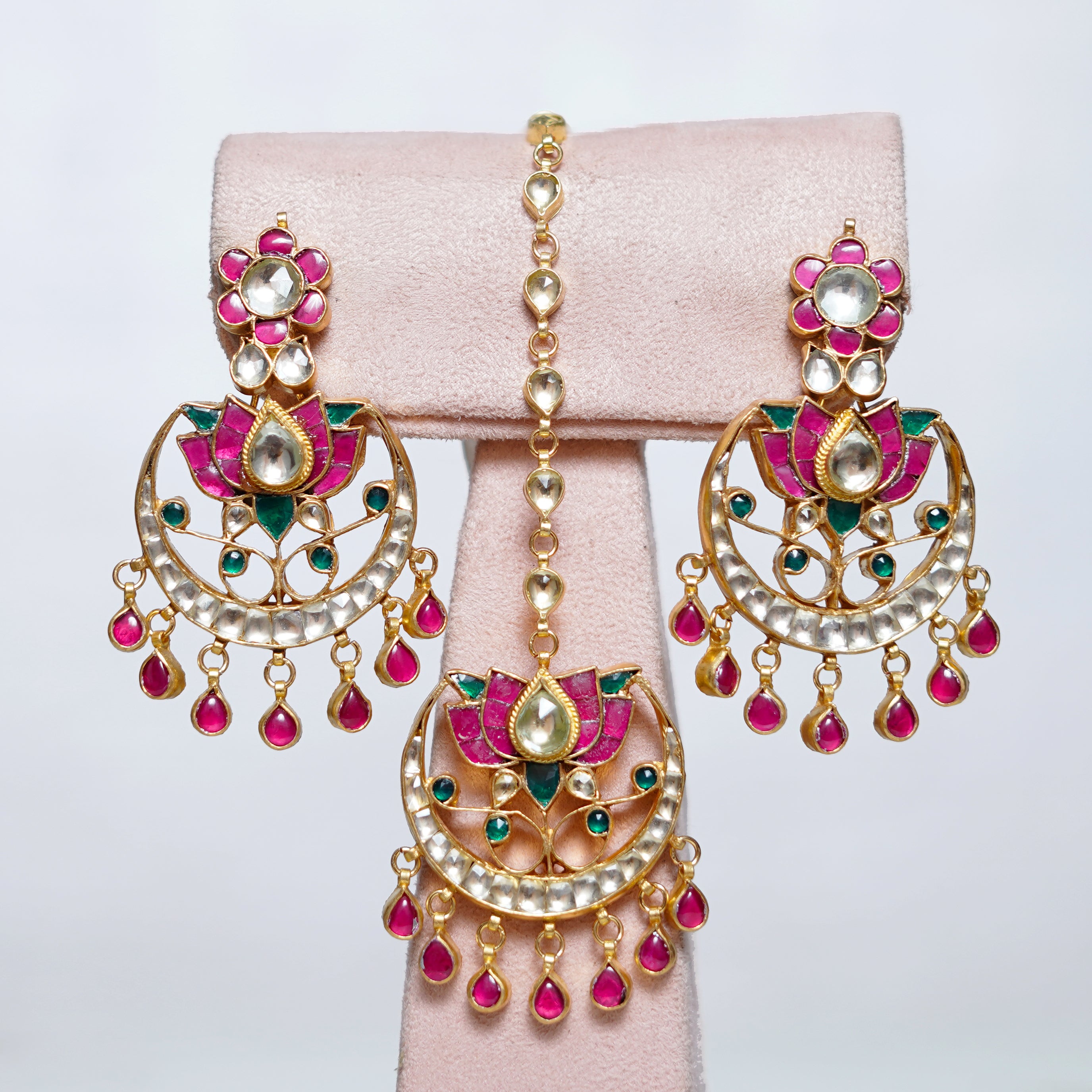 Raani Necklace Set