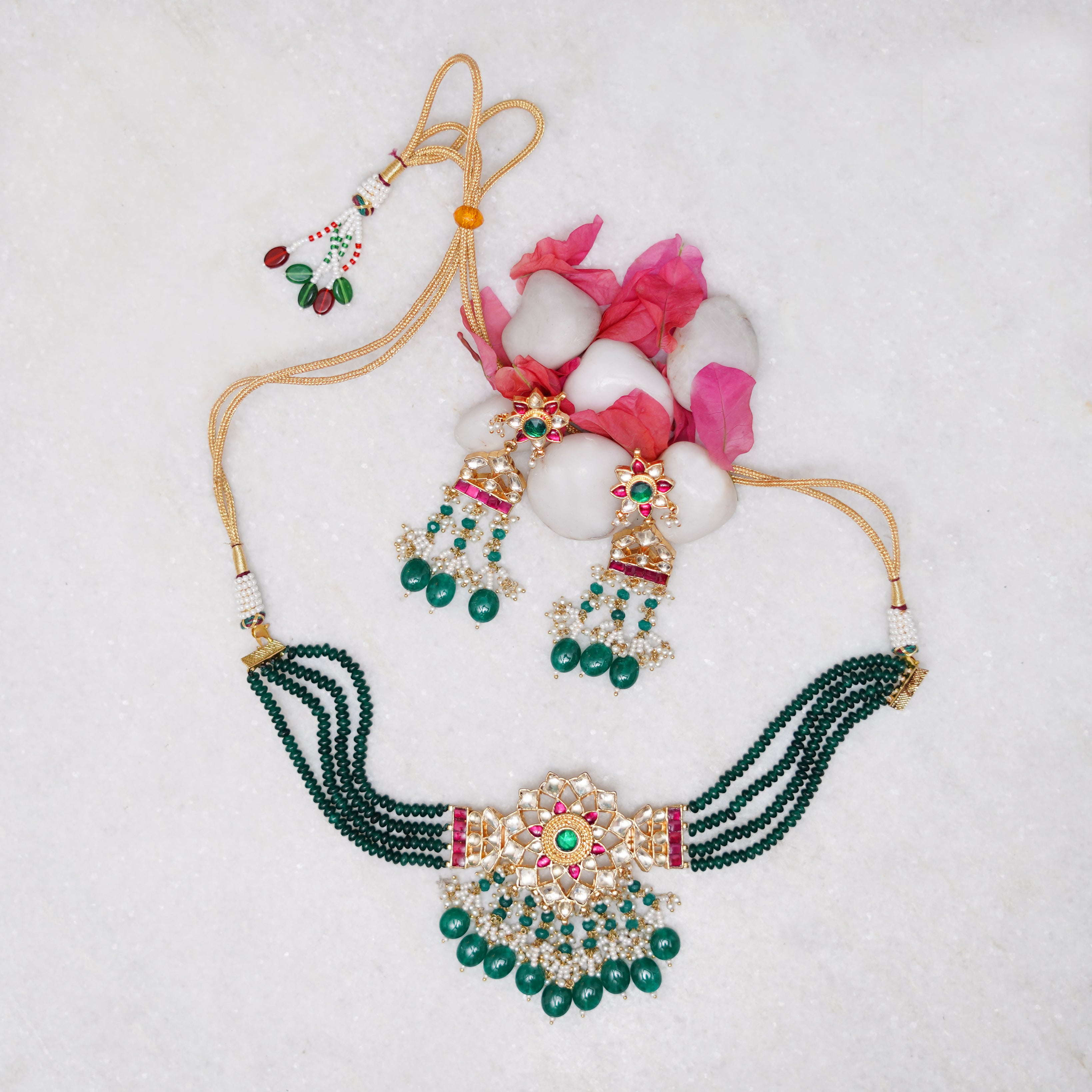 Aarohi Necklace Set