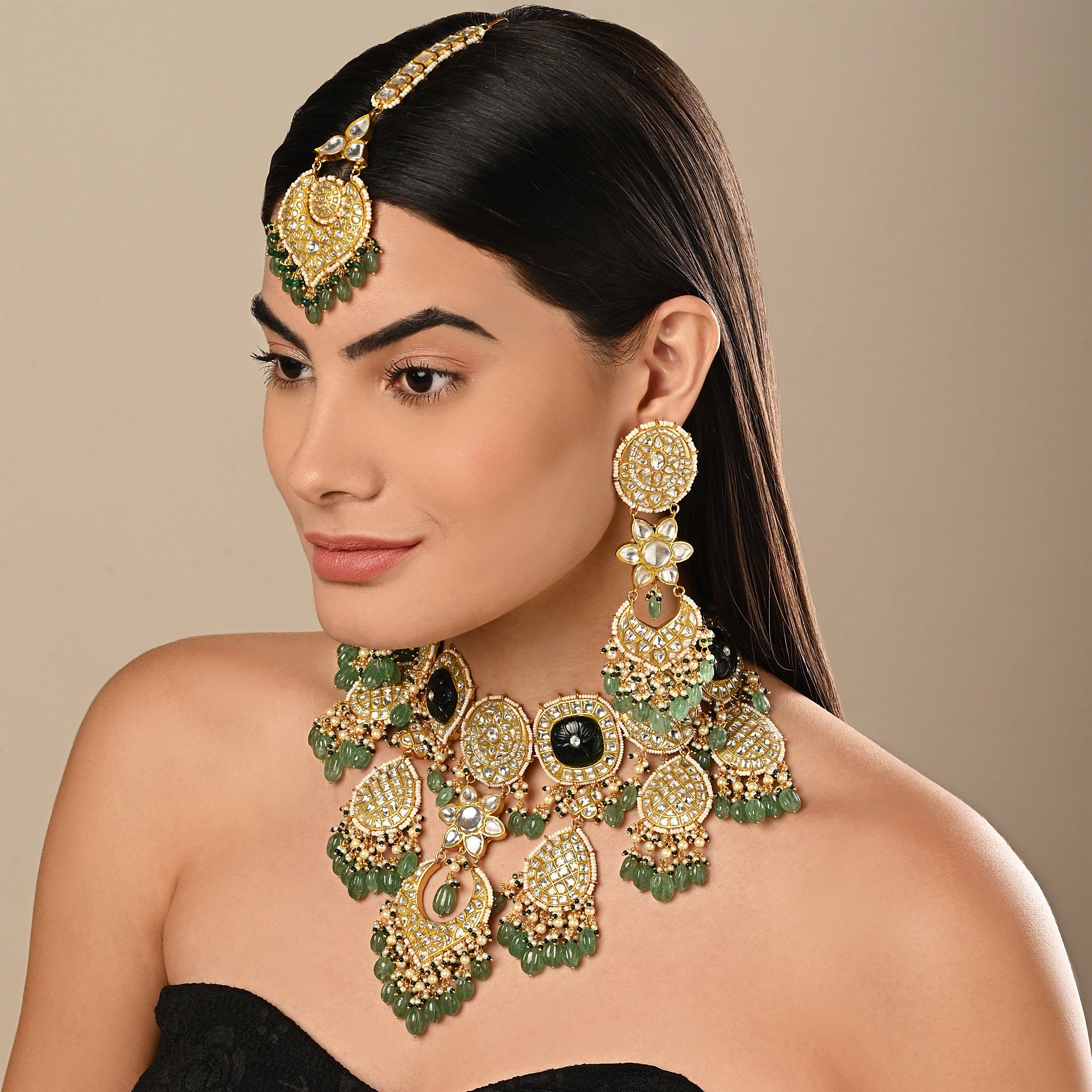 Abeera Necklace Set