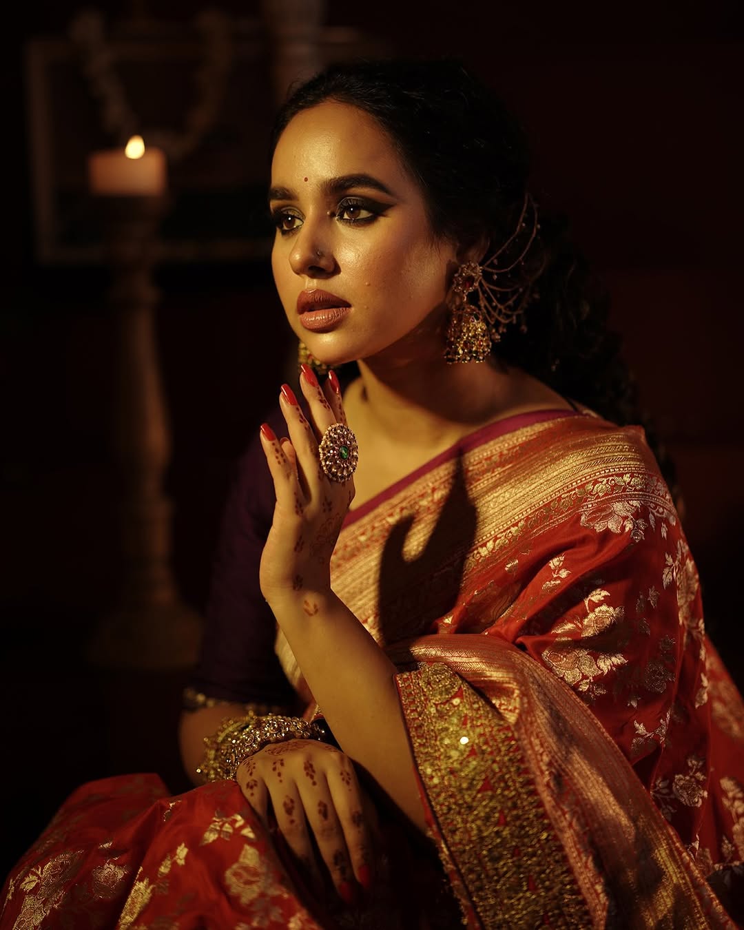 Sunanda Sharma in Meera Choker Set