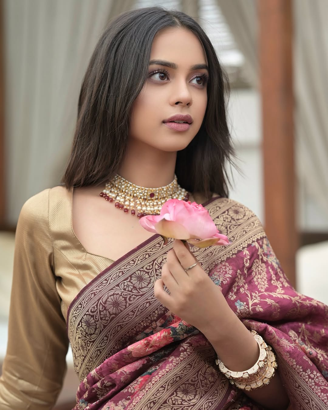 Nitanshi Goel in Akira Necklace Set