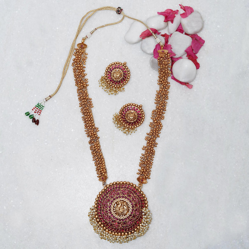 Roohani Necklace Set