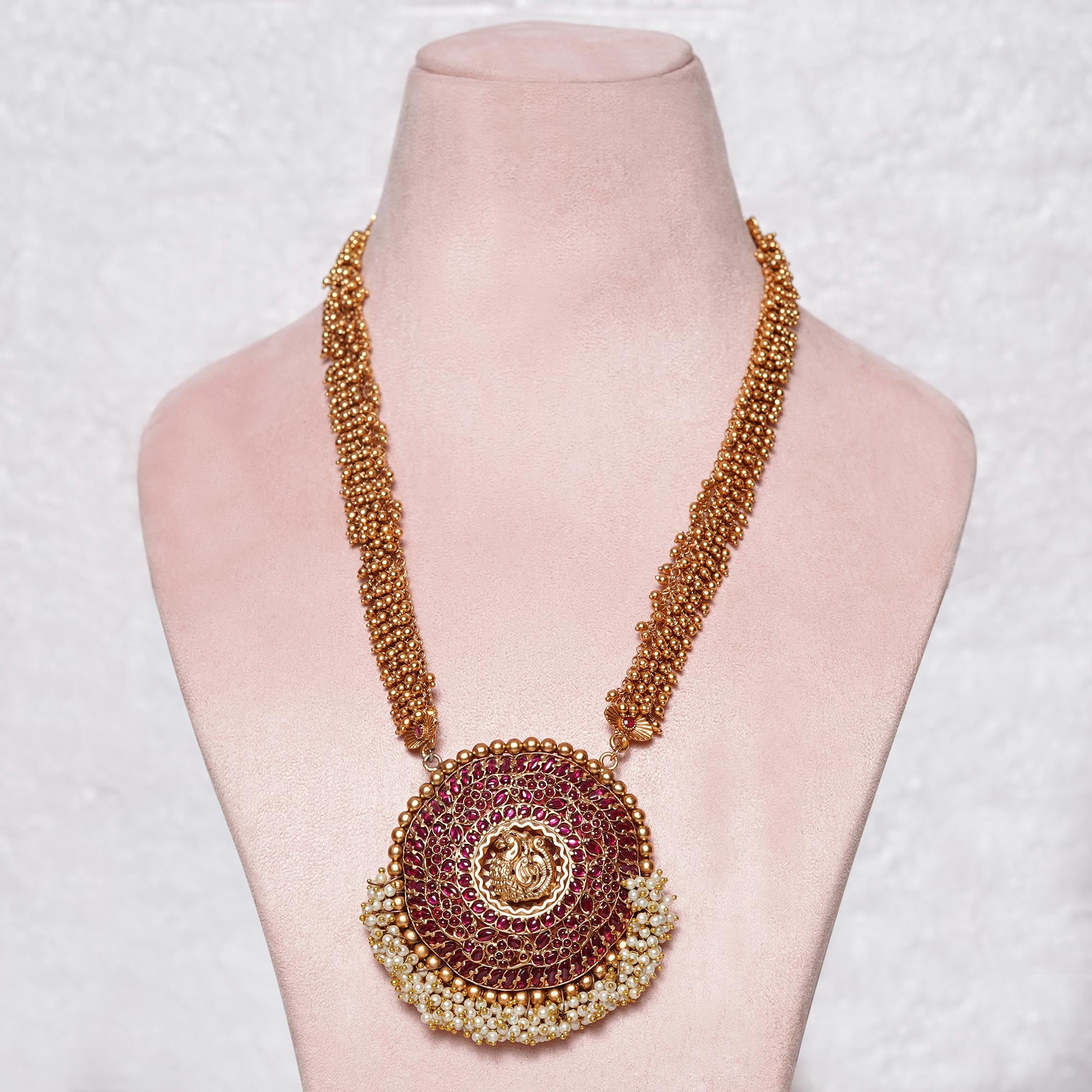 Roohani Necklace Set