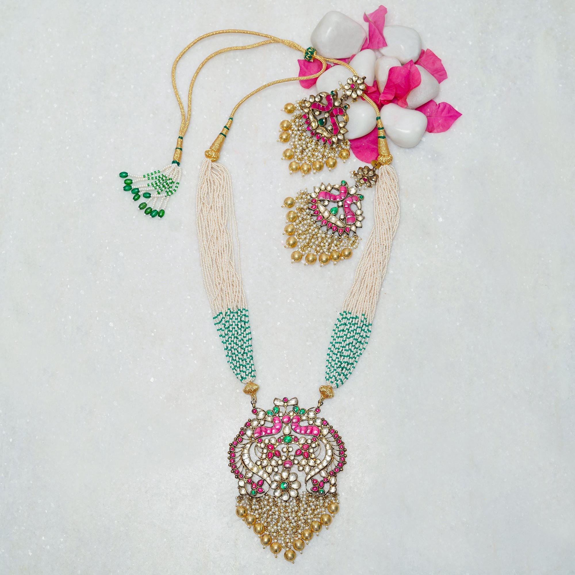 Falguni Necklace Set