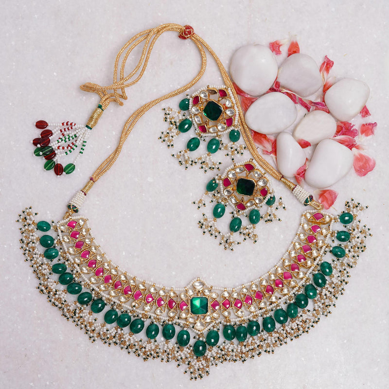 Yashi Necklace Set