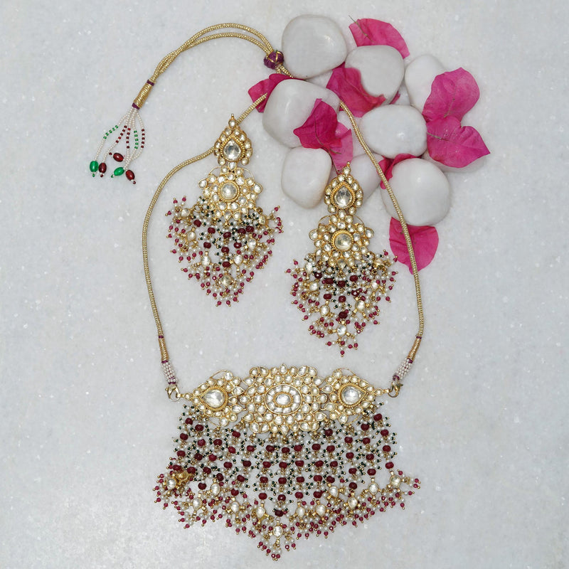 Yashira Necklace Set