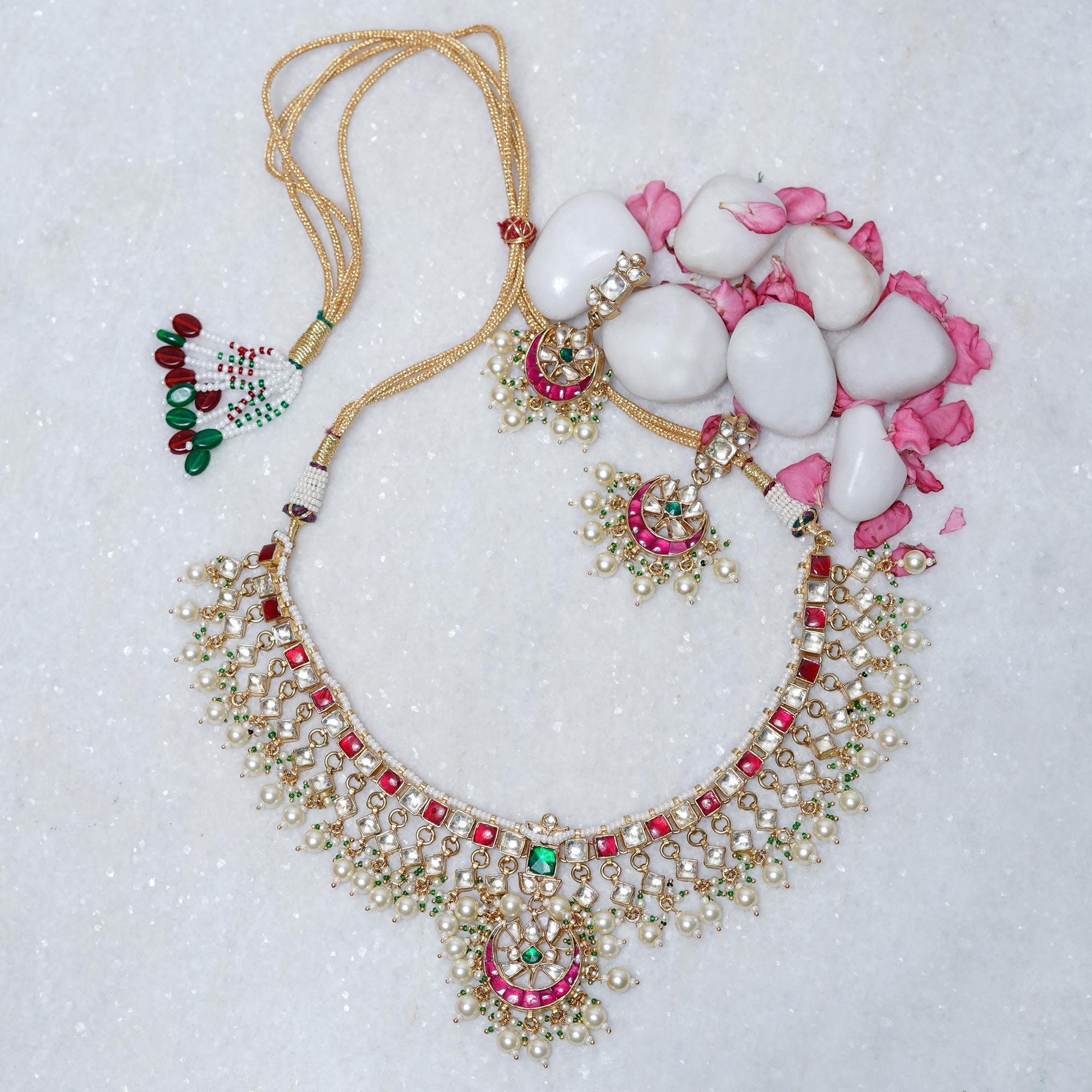 Aamani Necklace Set