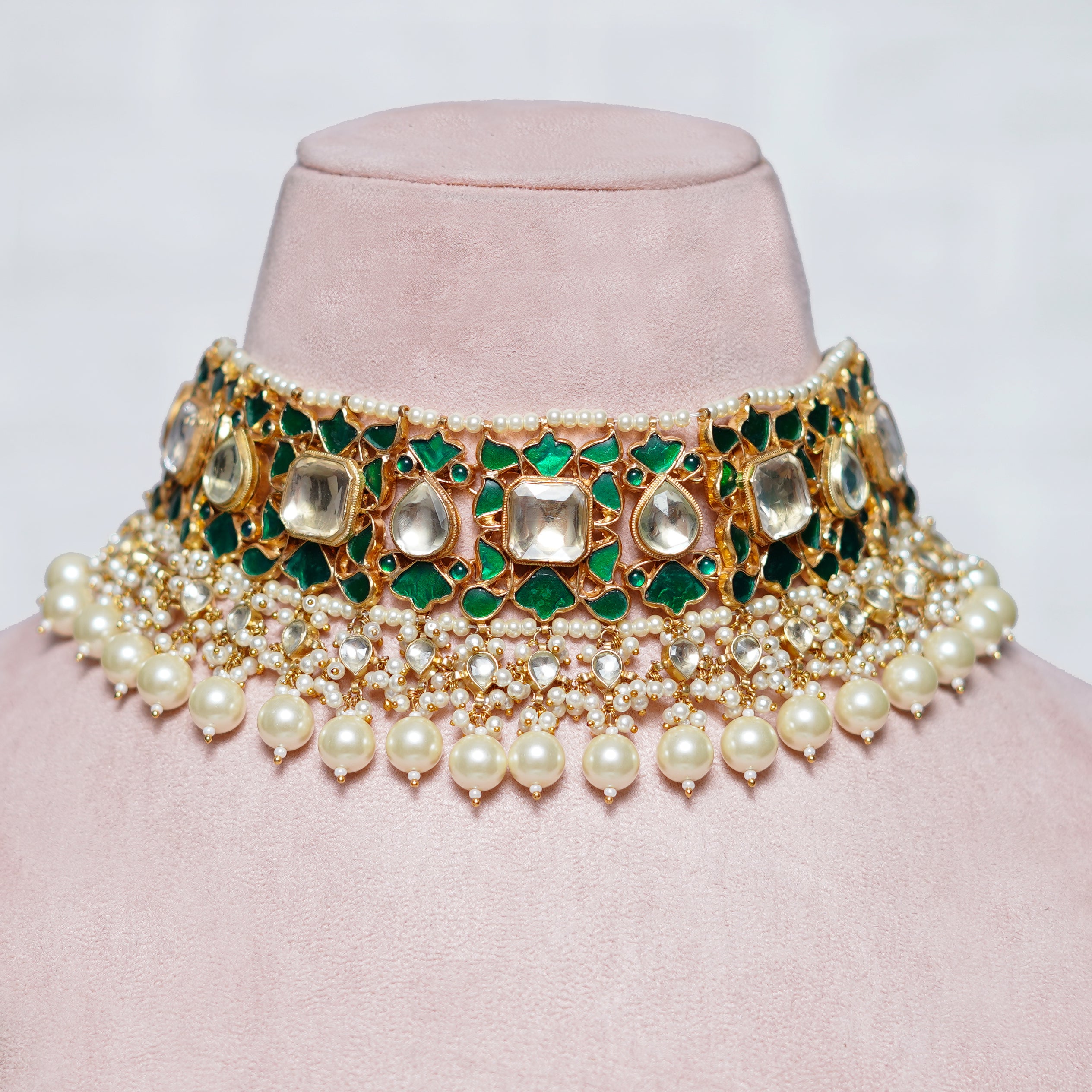 Dharini Necklace Set